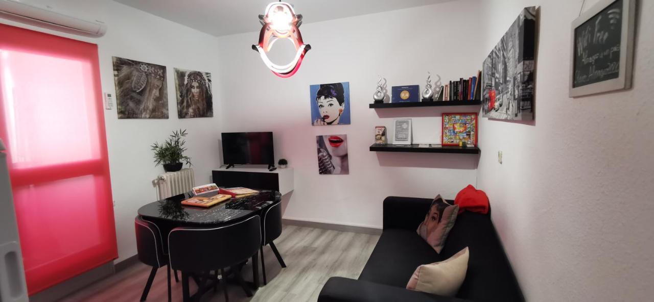 Almagro A Un Paso Apartment Bagian luar foto